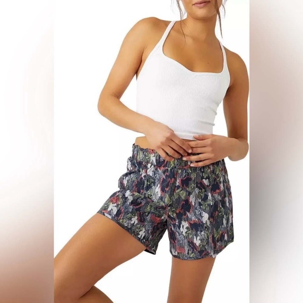 FP Movement by Free People In the Wild Shorts Medium NWT